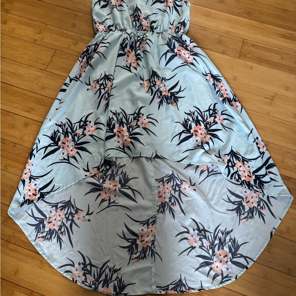 Sleeveless High-Low Floral Dress in Light Blue